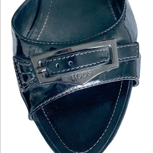 Tod's Black Patent Leather Kitten Heels - 6 1/2 - Picture 4 of 6